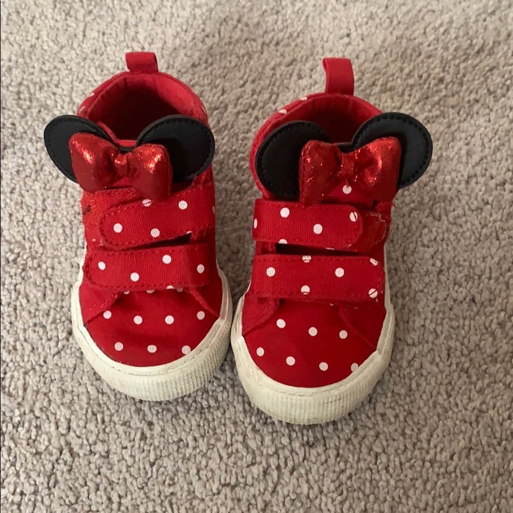 Slightly worn Minnie Mouse GAP toddler sneakers.